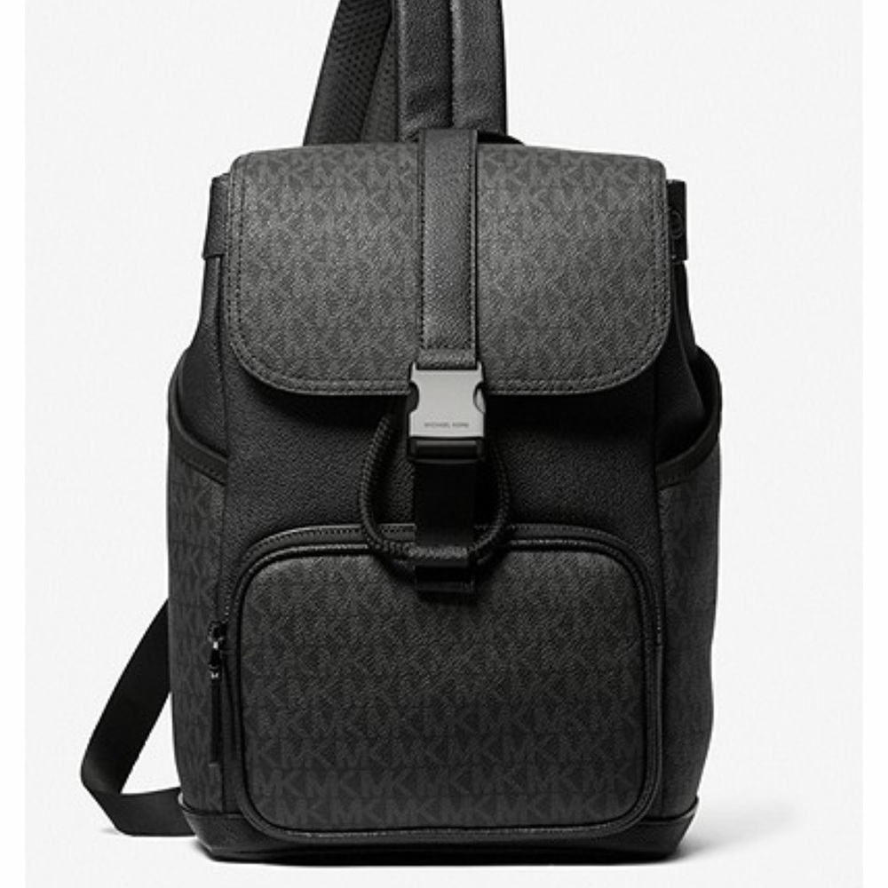 MICHAEL KORS MENS
Cooper Logo Sling Pack
Style# 37S3LCOC2B
COLOR: Black
NWT - Picture 9 of 16